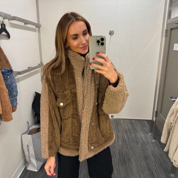 Blank NYC Fuzzy Wuzzy Corduroy Sherpa Mix Trucker Jacket Brown Tan Size Small - Picture 3 of 10